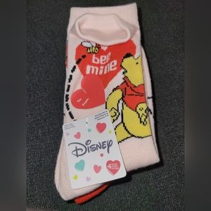 Disney Winnie The Pooh Valentines Socks